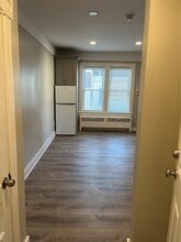 Building Photo - 23 Collegeview Ave