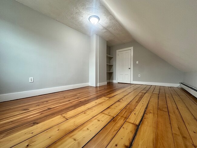 Building Photo - 159 E Central St