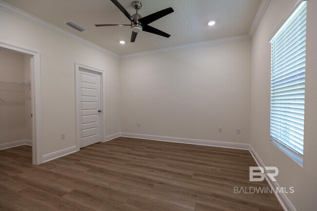 Building Photo - 16267 Tigris Dr