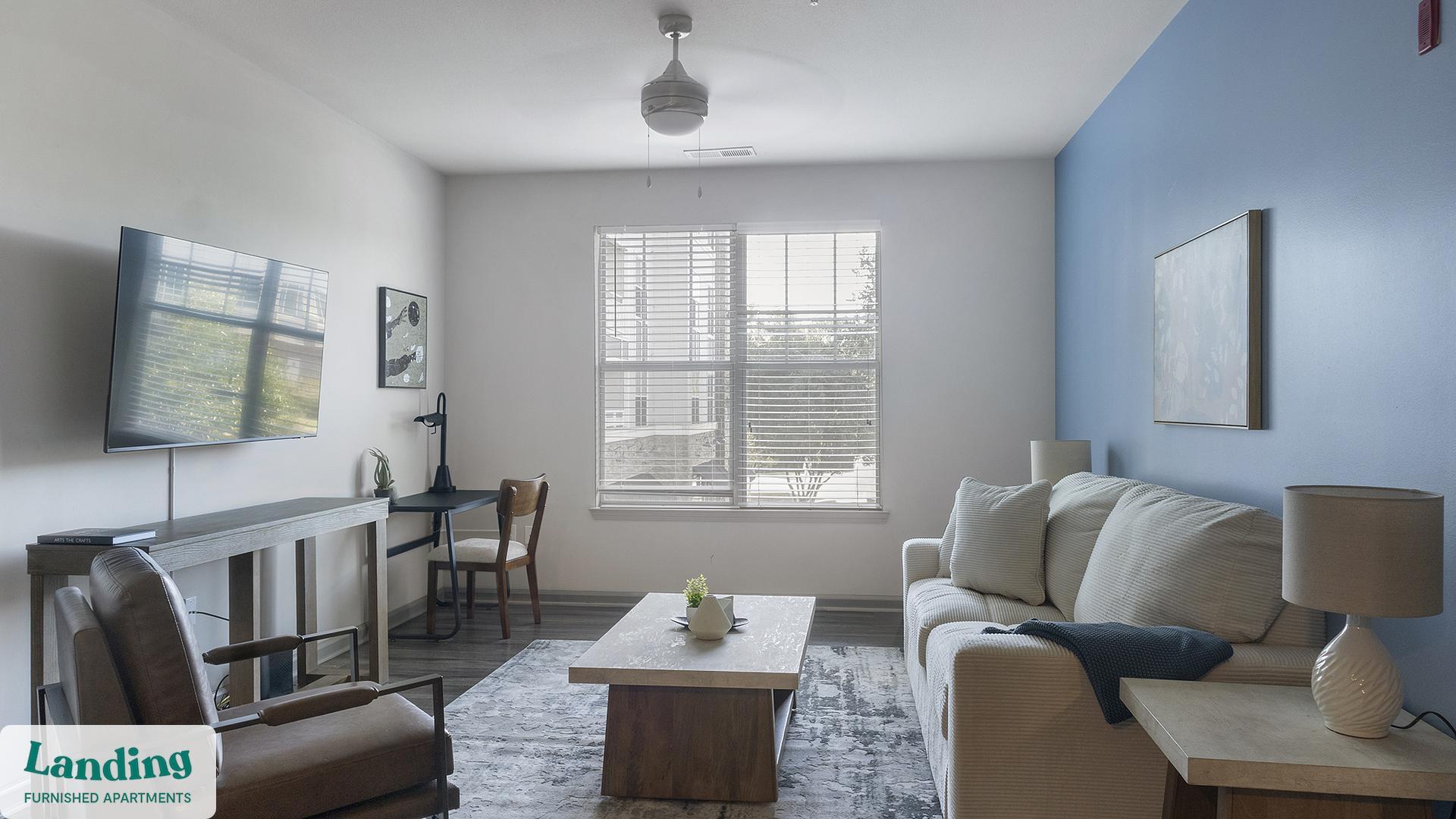 Building Photo - 900 E Six Forks Rd