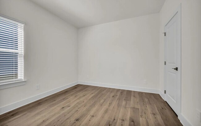 Building Photo - 3714 Welty Ct