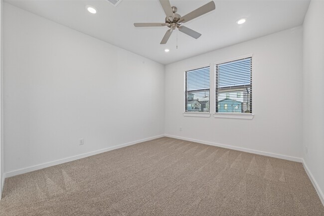 Building Photo - 1213 Mercantile St