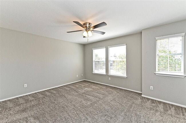 Building Photo - 1227 Cardigan St