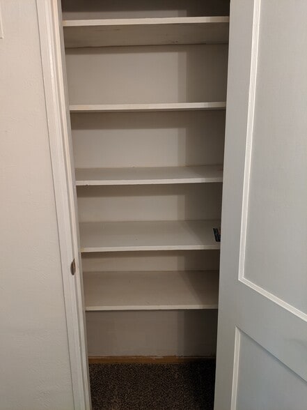 Building Photo - 1201 Krameria St