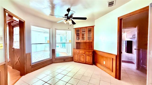 Building Photo - 4020 Mcclary Dr