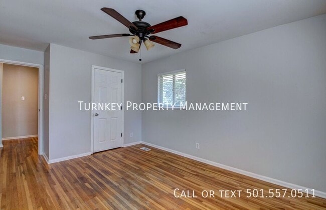 Building Photo - 7 Fairbrook Dr