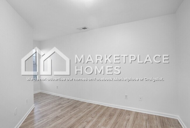 Building Photo - 3612 Ginnis Cir SW