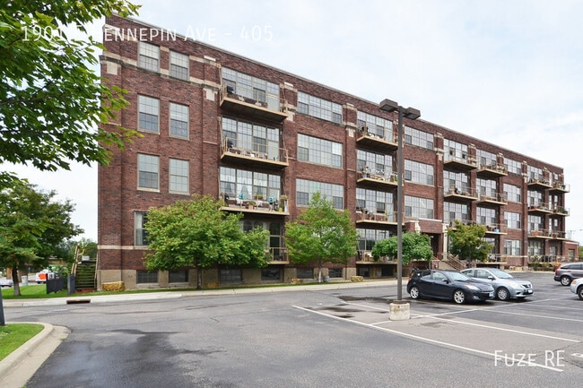 Building Photo - 1901 E Hennepin Ave