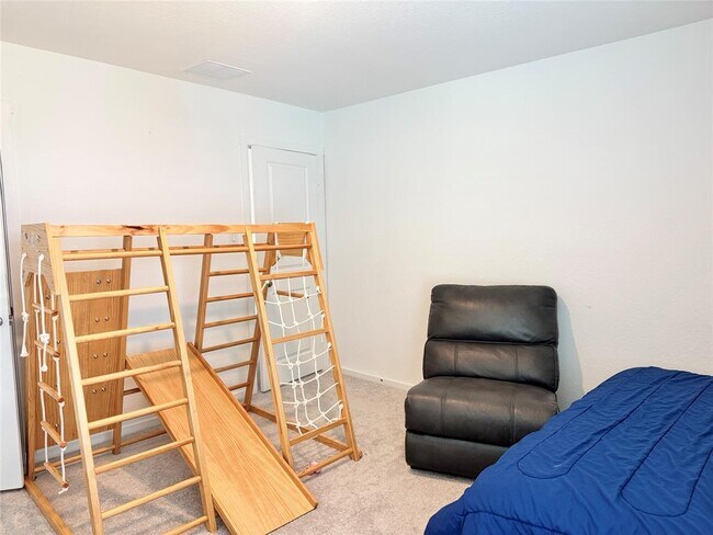 Building Photo - 11622 Dog Rose