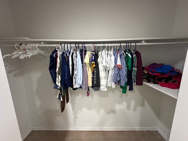 Building Photo - 6916 Elliot Ct