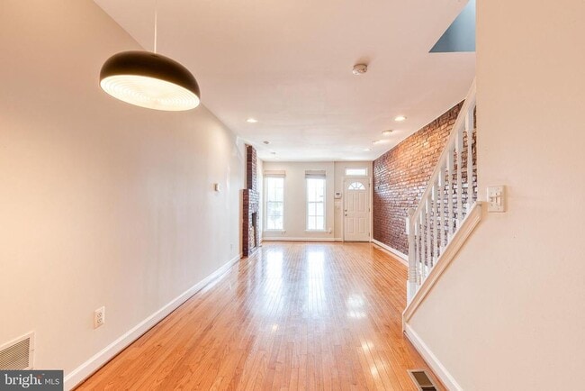 Building Photo - 3638 Keswick Rd