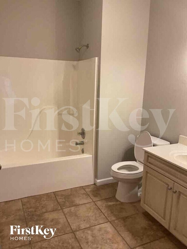 Building Photo - 3795 Abbeyglen Way