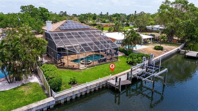 Building Photo - 3931 Pompano Dr SE