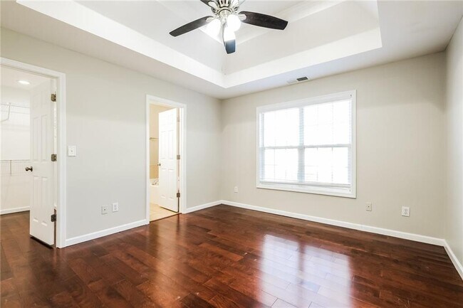 Building Photo - 3352 Summit Creek Ln