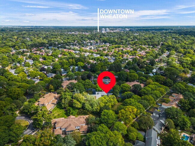 Building Photo - 1092 Wexford Ct