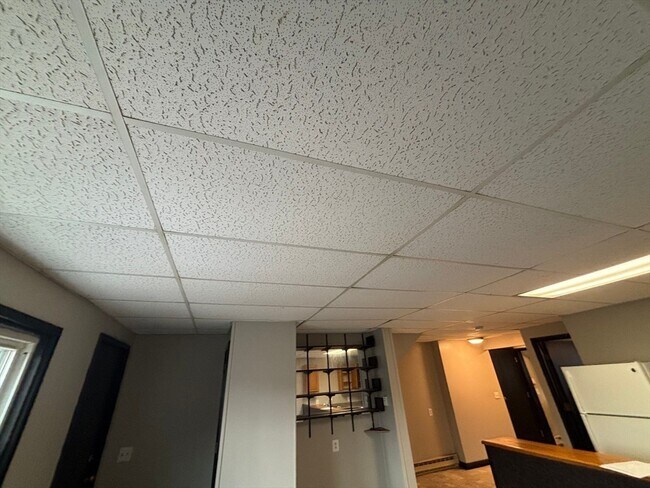 Building Photo - 1 Cheney St