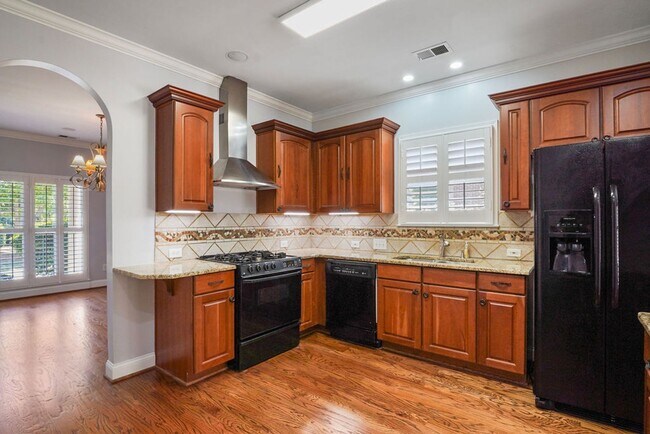 Building Photo - 4040 Alston Way