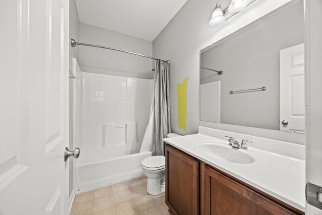 Building Photo - 5632 Lantos Rd