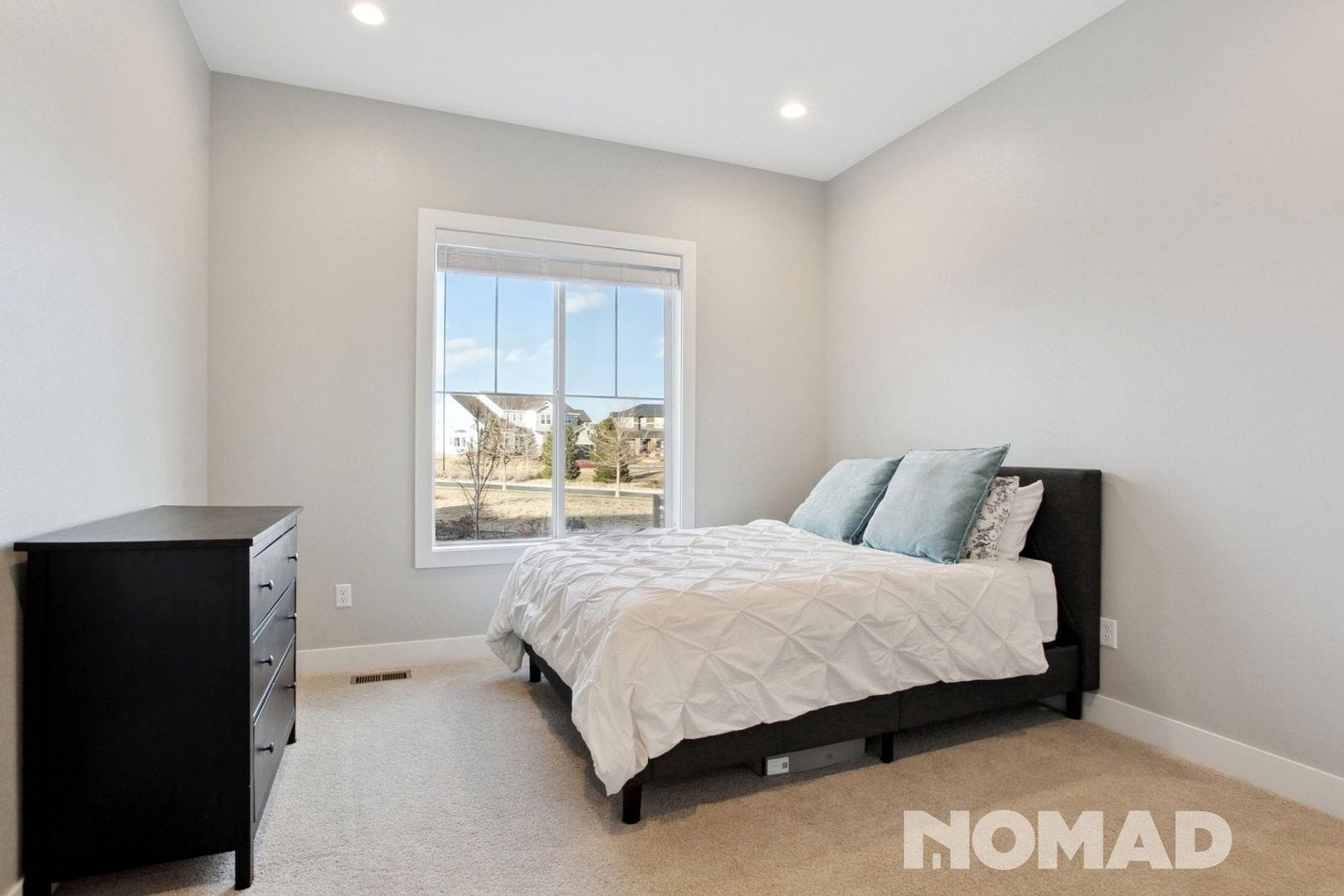 Building Photo - 268 Orion Ct