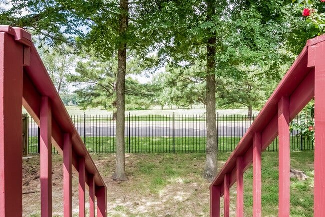 Building Photo - MOVE IN SPECIAL! Desoto County-Great Schoo...