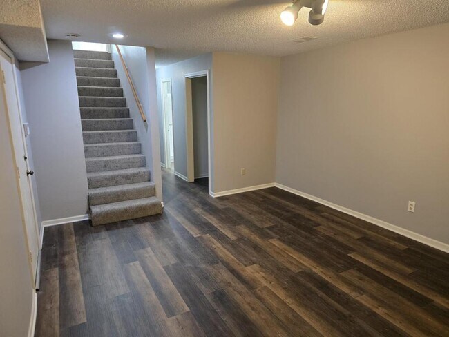 Building Photo - 7711 NW 79th Pl