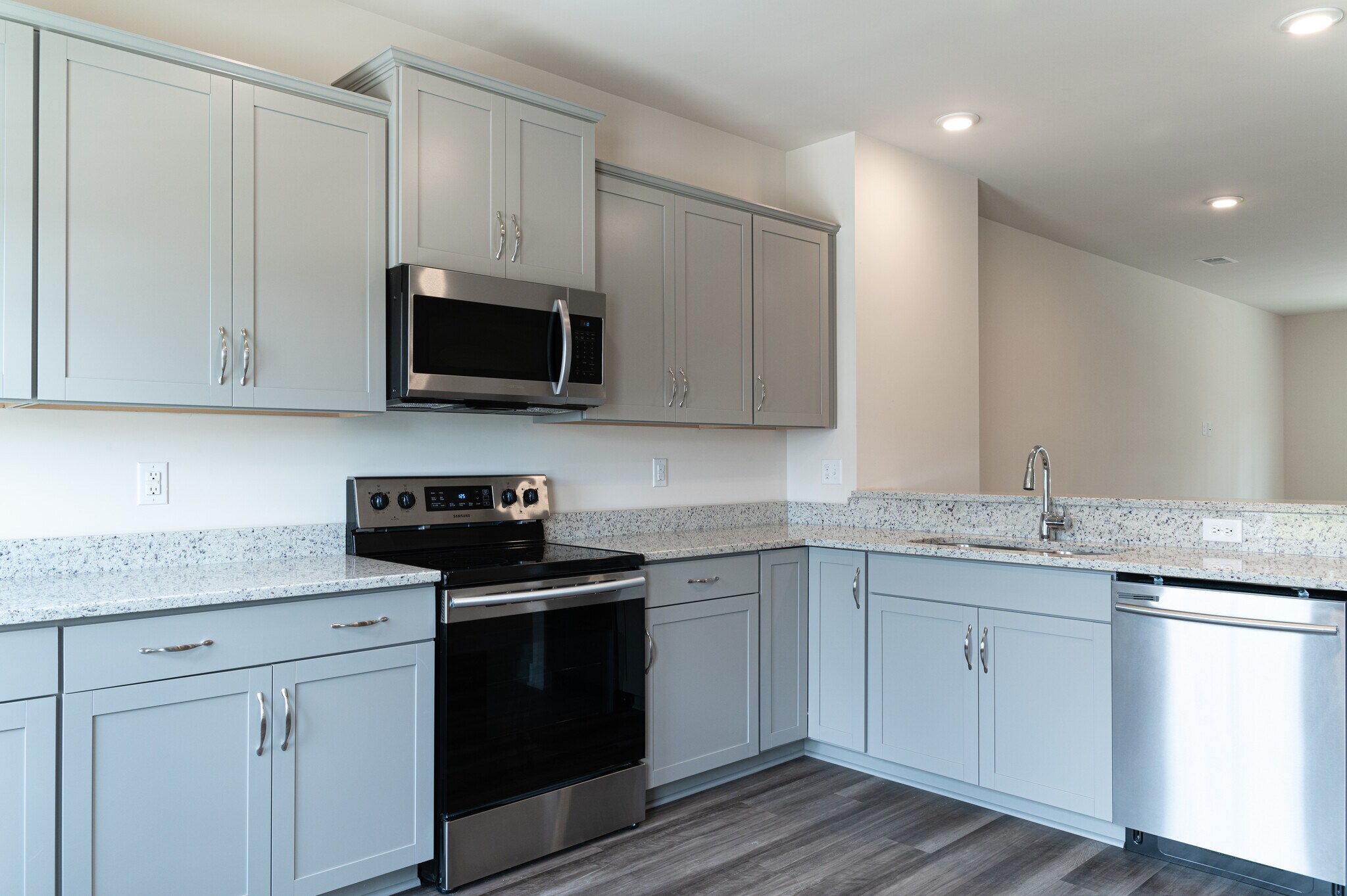 Kitchen - 3225 Gannet Ln