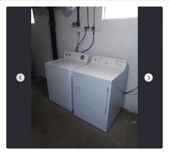 Building Photo - 1521 Jermain Dr