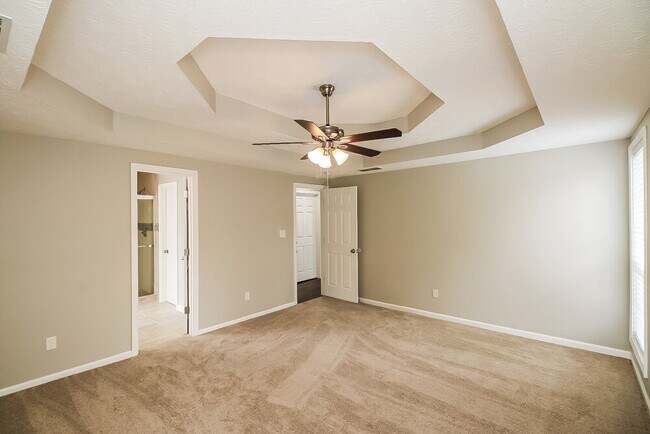 Building Photo - 77 Harbour Town Cove