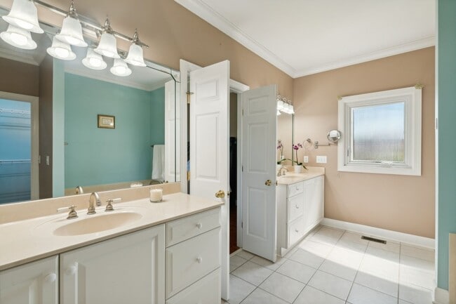 Building Photo - 4137 Jensome Ln