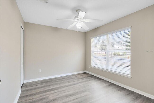 Building Photo - 139 Ridgebrook Ct