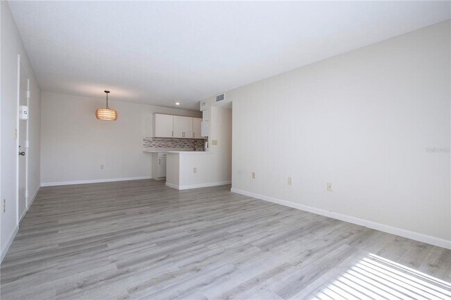 Building Photo - 3259 S Beneva Rd