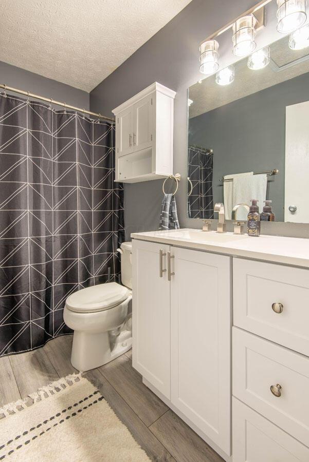 FULL BATH - 2248 Lila Way