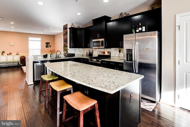 Building Photo - 14301 Ridge View Ln