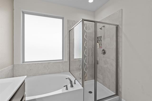 Building Photo - 424 Grassland Dr