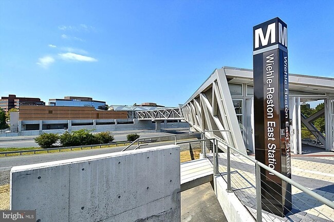 Building Photo - 2613 Mountain Laurel Pl