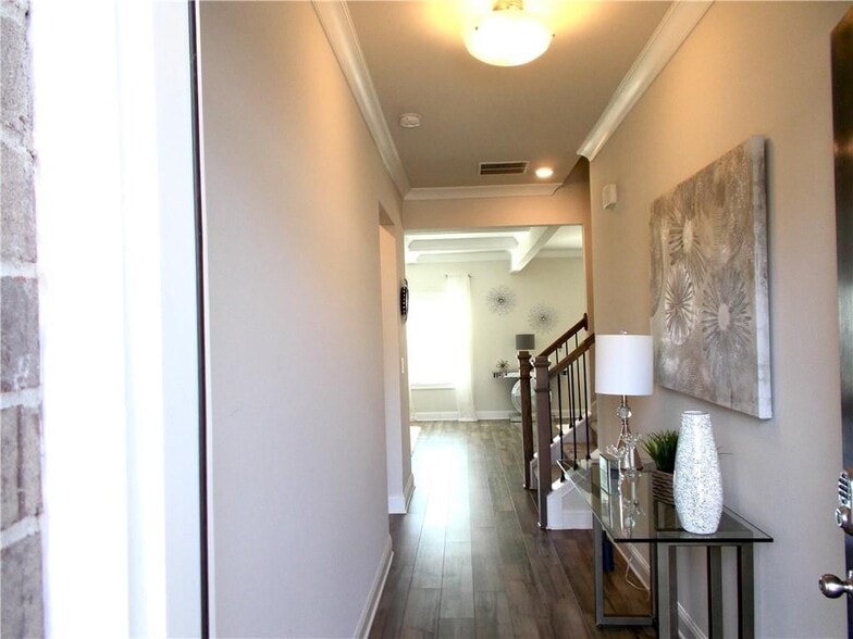 Building Photo - 612 Auburn Crossing Dr