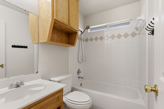 Building Photo - 3 Bedrooms, 2.5 Bath, 2 Car Garage, with private office conveniently located to multiple Fort Hoo...