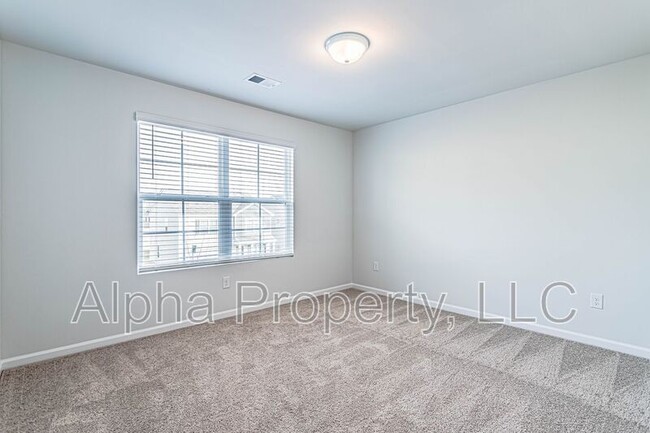 Building Photo - 540 Millsgate Cir