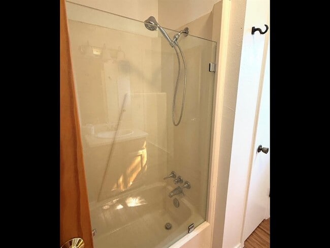 Building Photo - 15205 Cavalier Canyon Dr