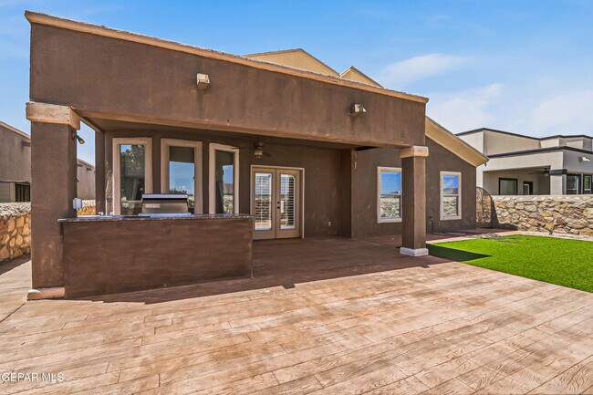 Building Photo - 5457 Pedro Lucero Dr