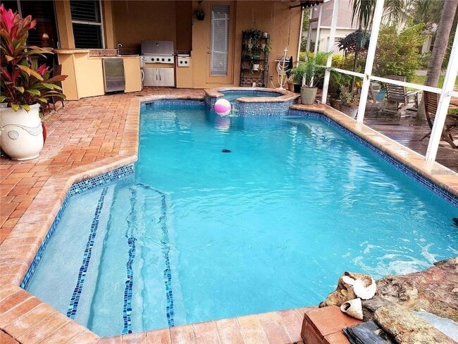 Building Photo - 5125 Magnolia Pond Dr