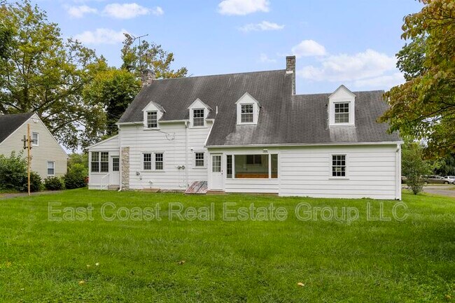 Building Photo - 720 Northern Ave