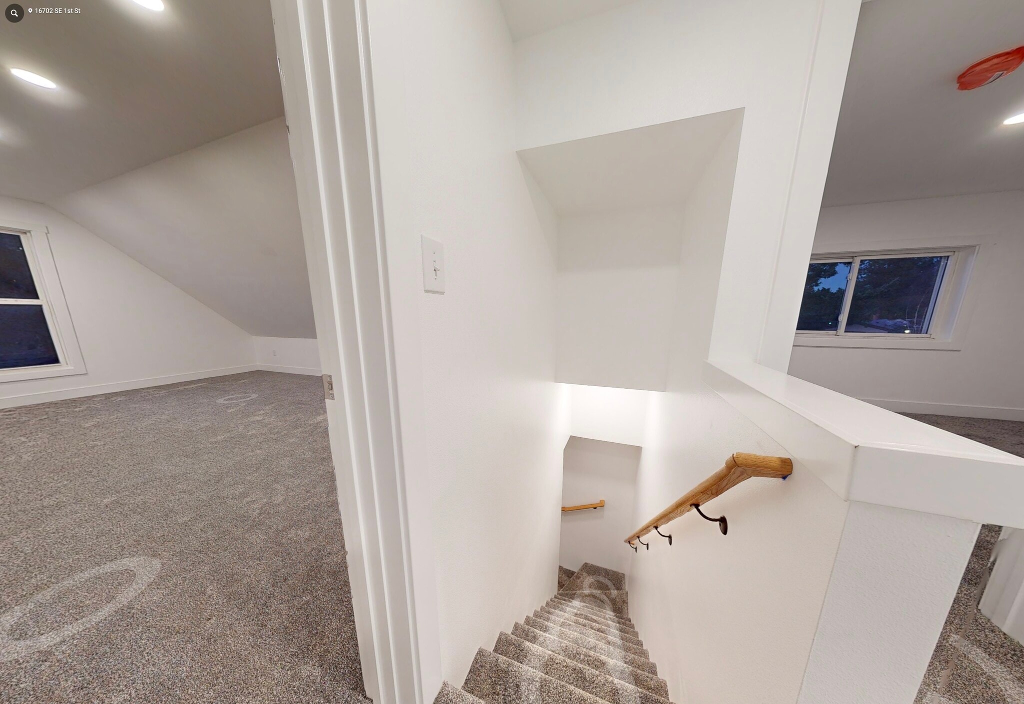 Building Photo - 16702 SE 1st St