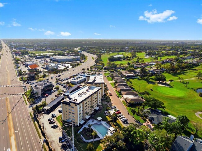 Building Photo - 8950 Park Blvd