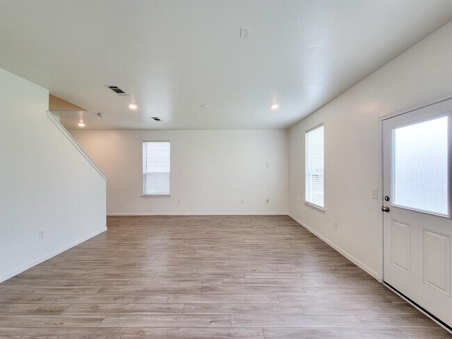 Building Photo - 16230 Dutton Clover Dr