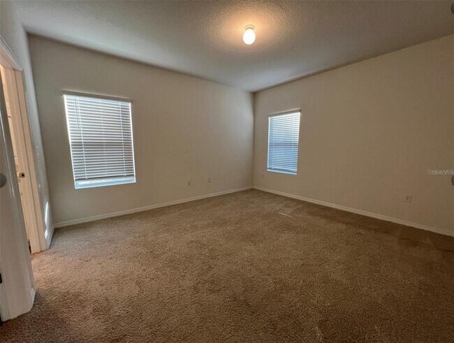 Building Photo - 6032 SW 84th St