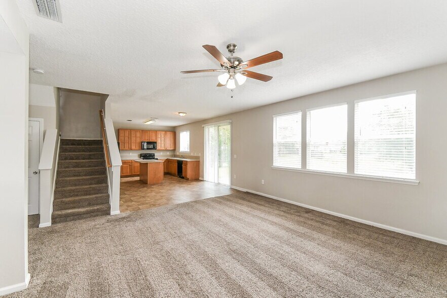 Building Photo - 11384 Cain Oaks Court