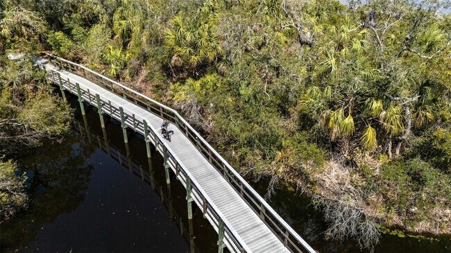 Building Photo - 5617 Whitehead St