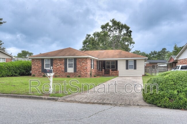 Building Photo - 250 Almon Ct