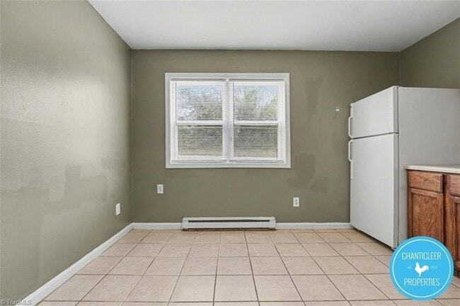 Building Photo - 1504 Autumn Dr